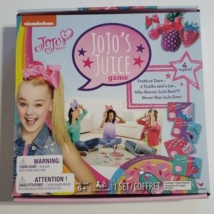 EUC - JoJo Siwa's "JoJo's Juice Game" - Trivia